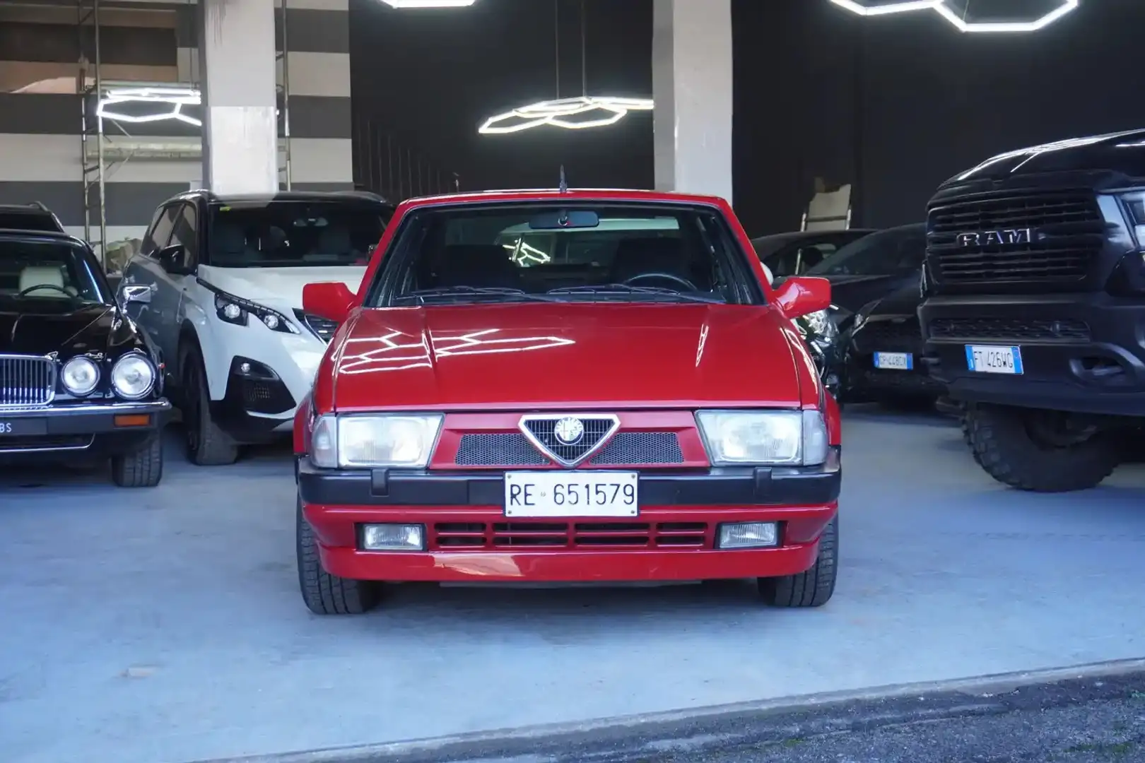 Alfa Romeo 75 2.0i ts - 1