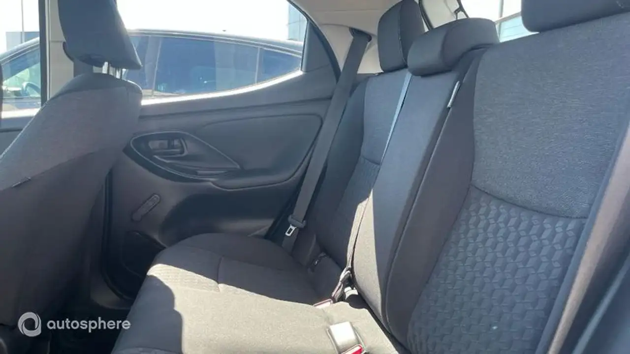 Toyota Yaris Yaris — photo 13