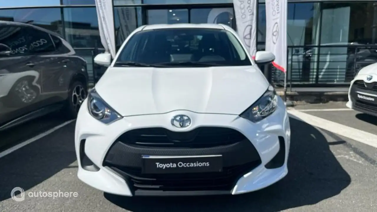 Toyota Yaris Yaris — photo 2