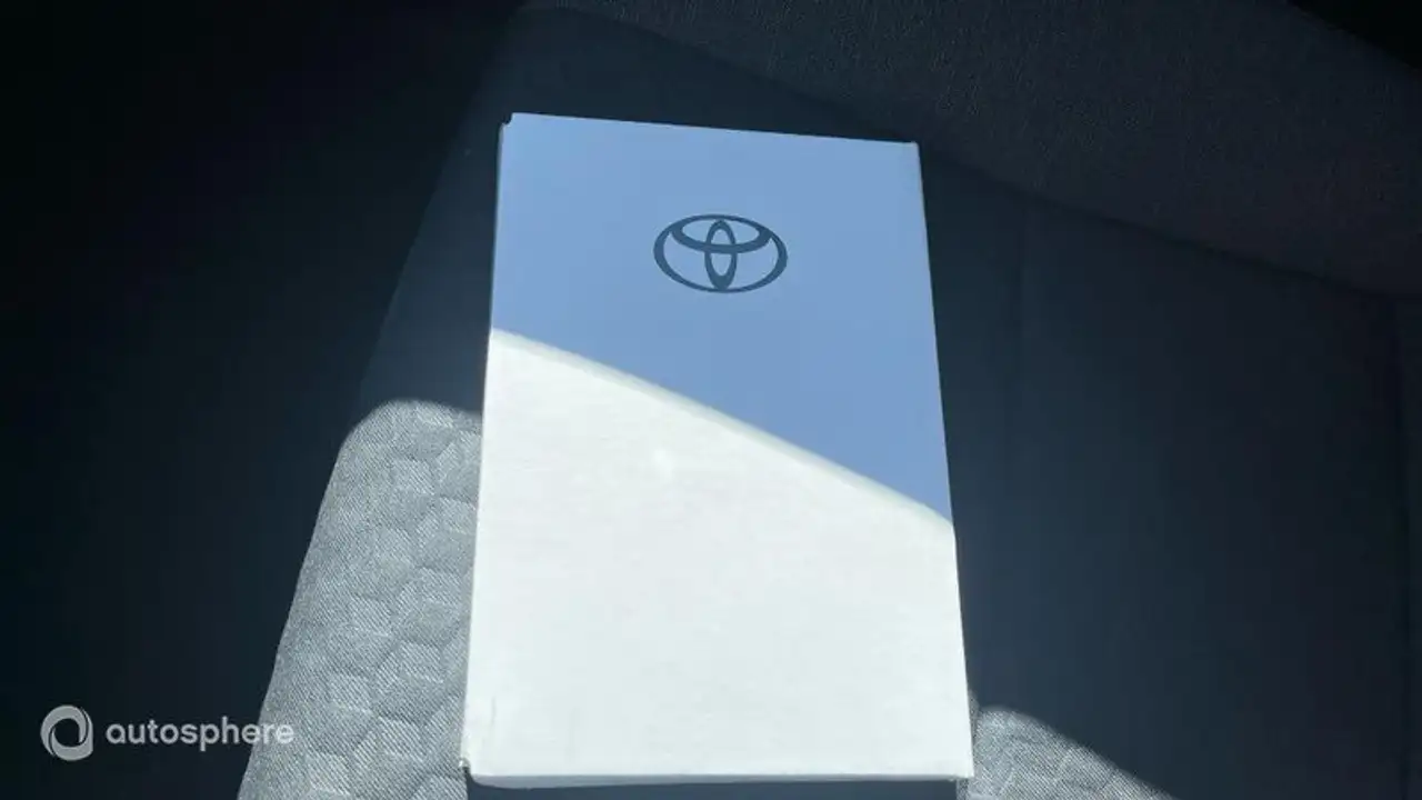 Toyota Yaris Yaris — photo 18