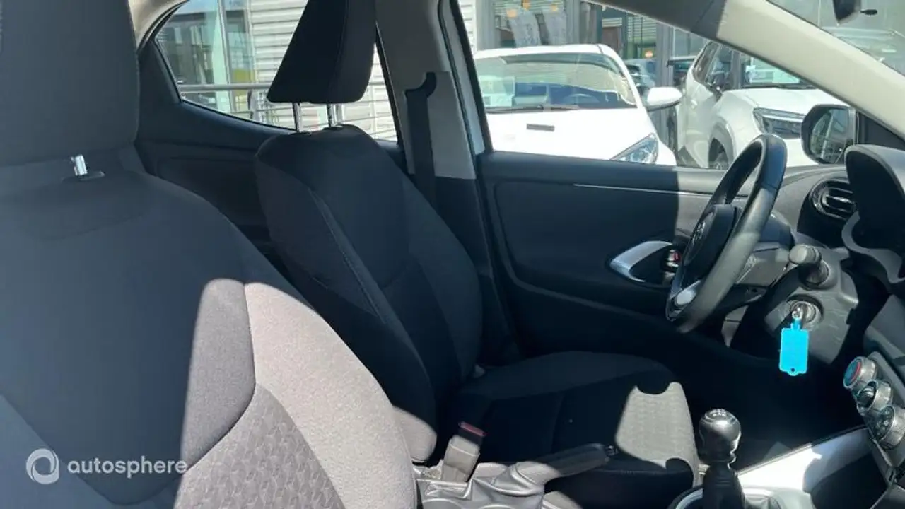 Toyota Yaris Yaris — photo 15