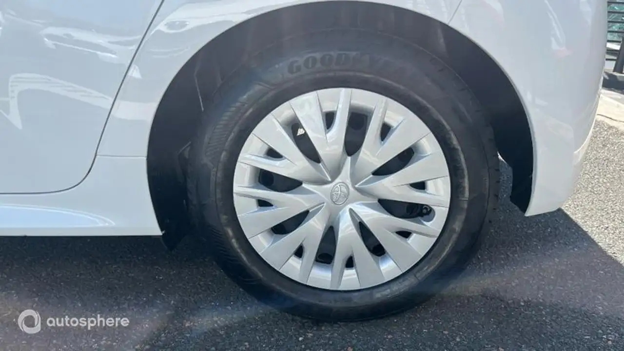 Toyota Yaris Yaris — photo 20