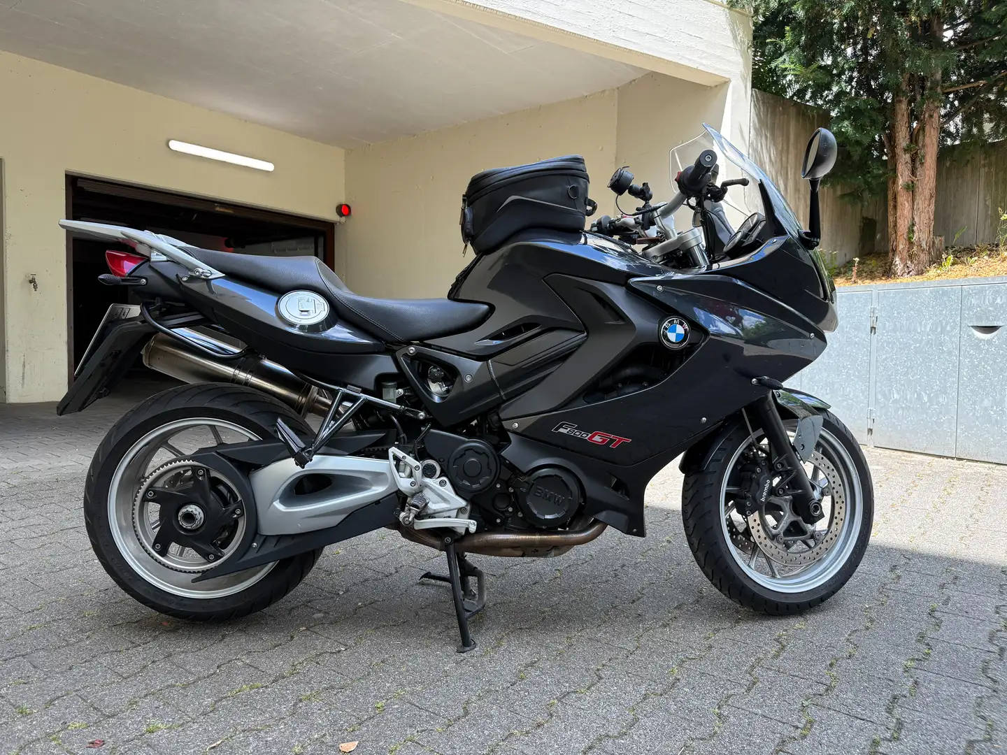 BMW F 800 GT Grau - 2