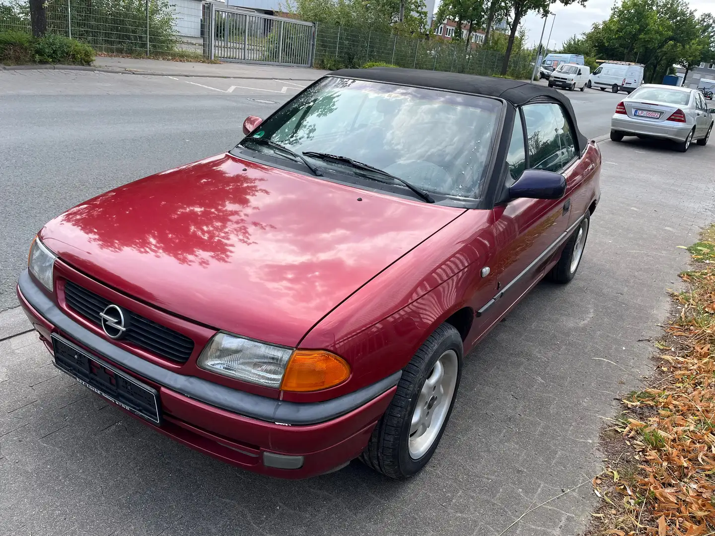 Opel Astra Cabrio 1.8i Bertone Edition⁉️ Красный - 1