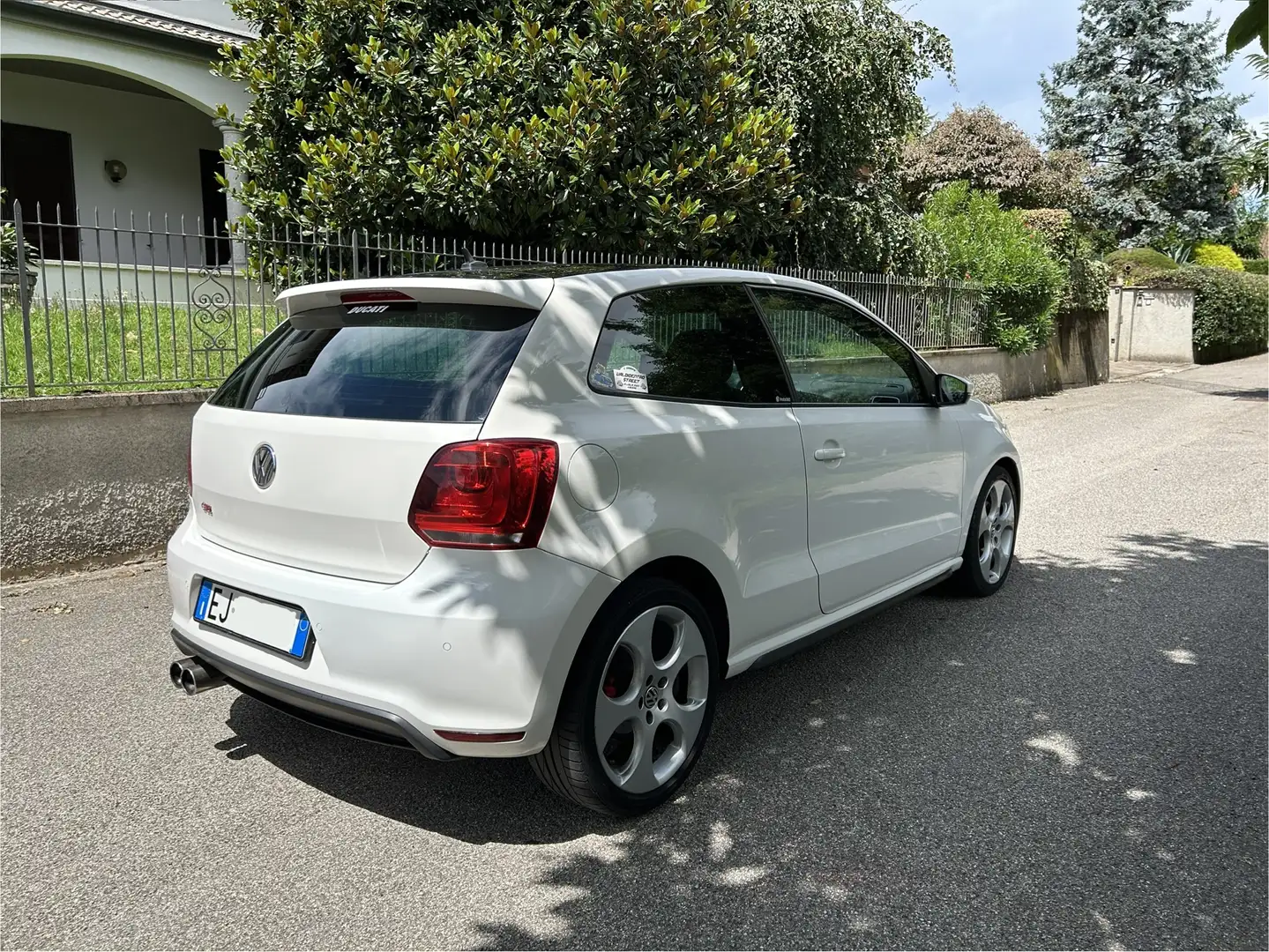 Volkswagen Polo GTI 3p 1.4 tsi 180cv dsg - 2