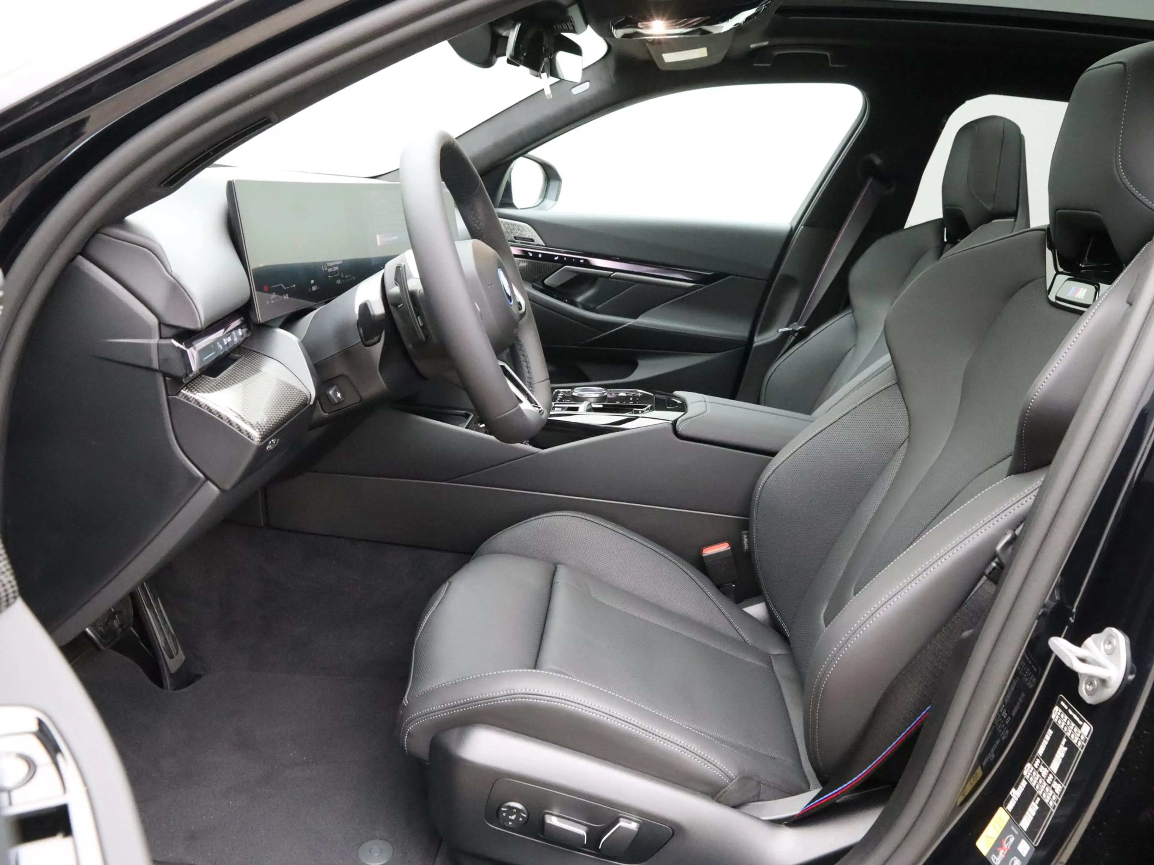 BMW 550 5 Serie 550e Touring xDrive — photo 5