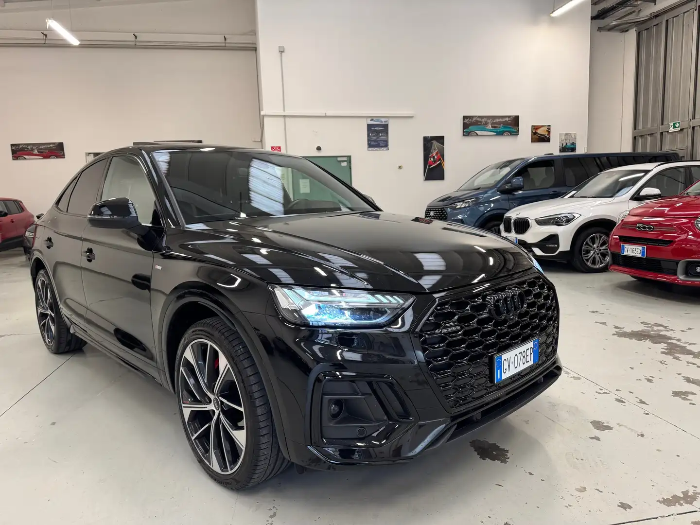 Audi Q5 40  Tdi Mhev S line IDENT. BLACK 204CV  s-tronic Nero - 2