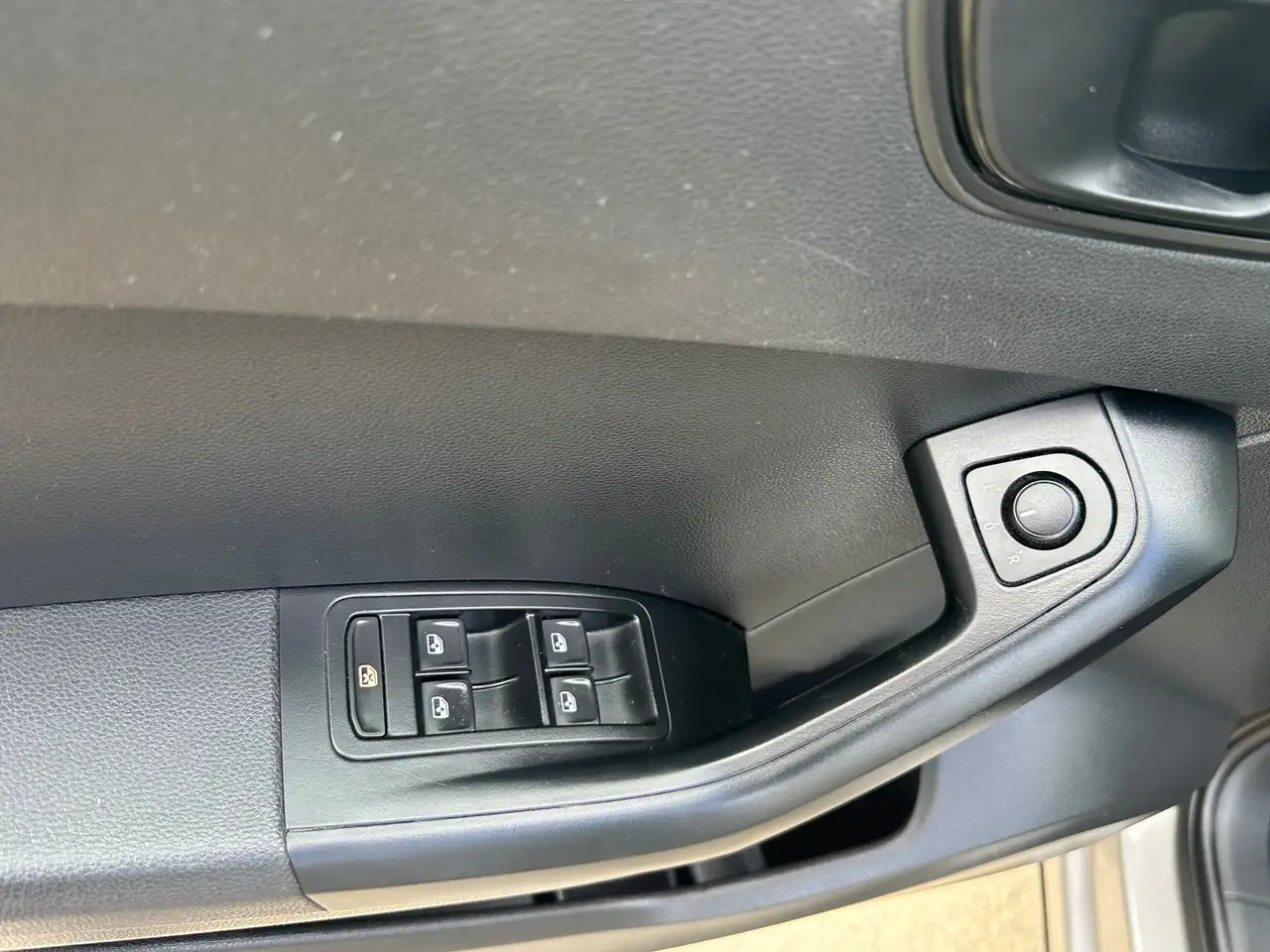 SEAT Ateca 1.0 TSI — photo 12 sur 17