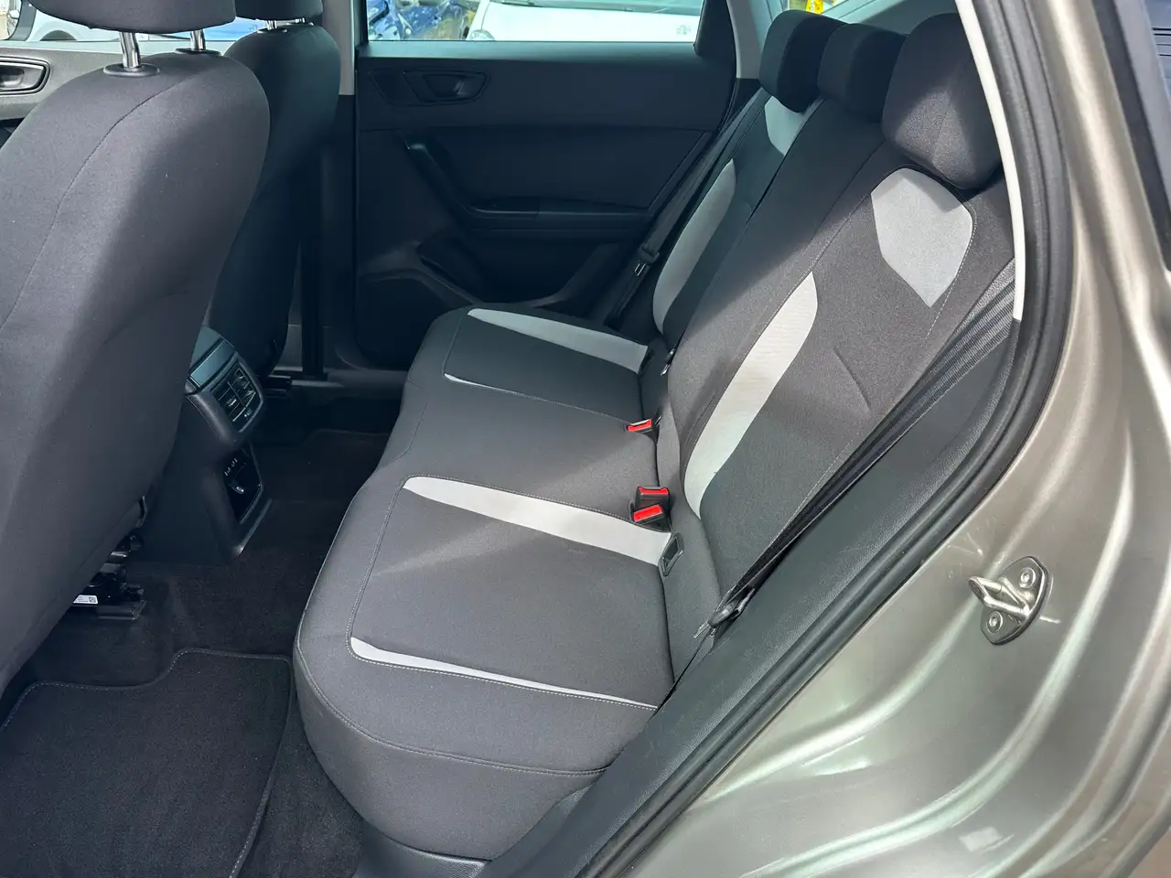 SEAT Ateca 1.0 TSI — photo 9 sur 17