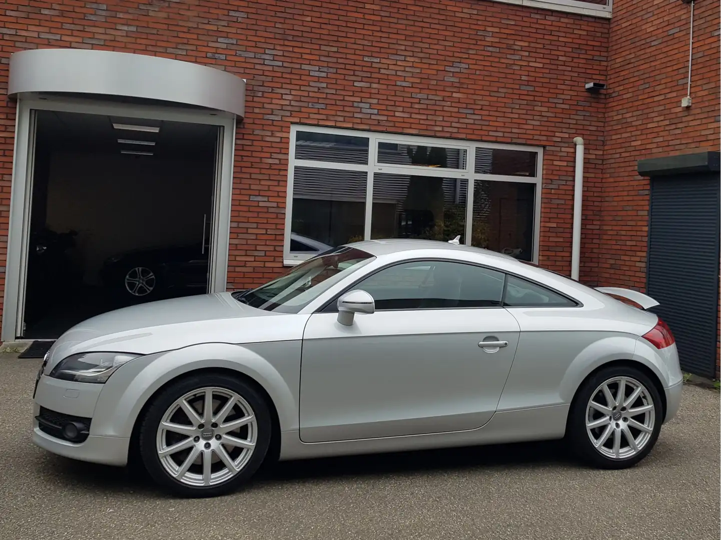 Audi TT 3.2 V6 Aut. 167.664Km Leder Navi Xenon Nap Zilver - 2