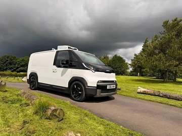 PV5 Cargo 3DR 51,5kWh L2H1 Pure mit Kühlaufbau