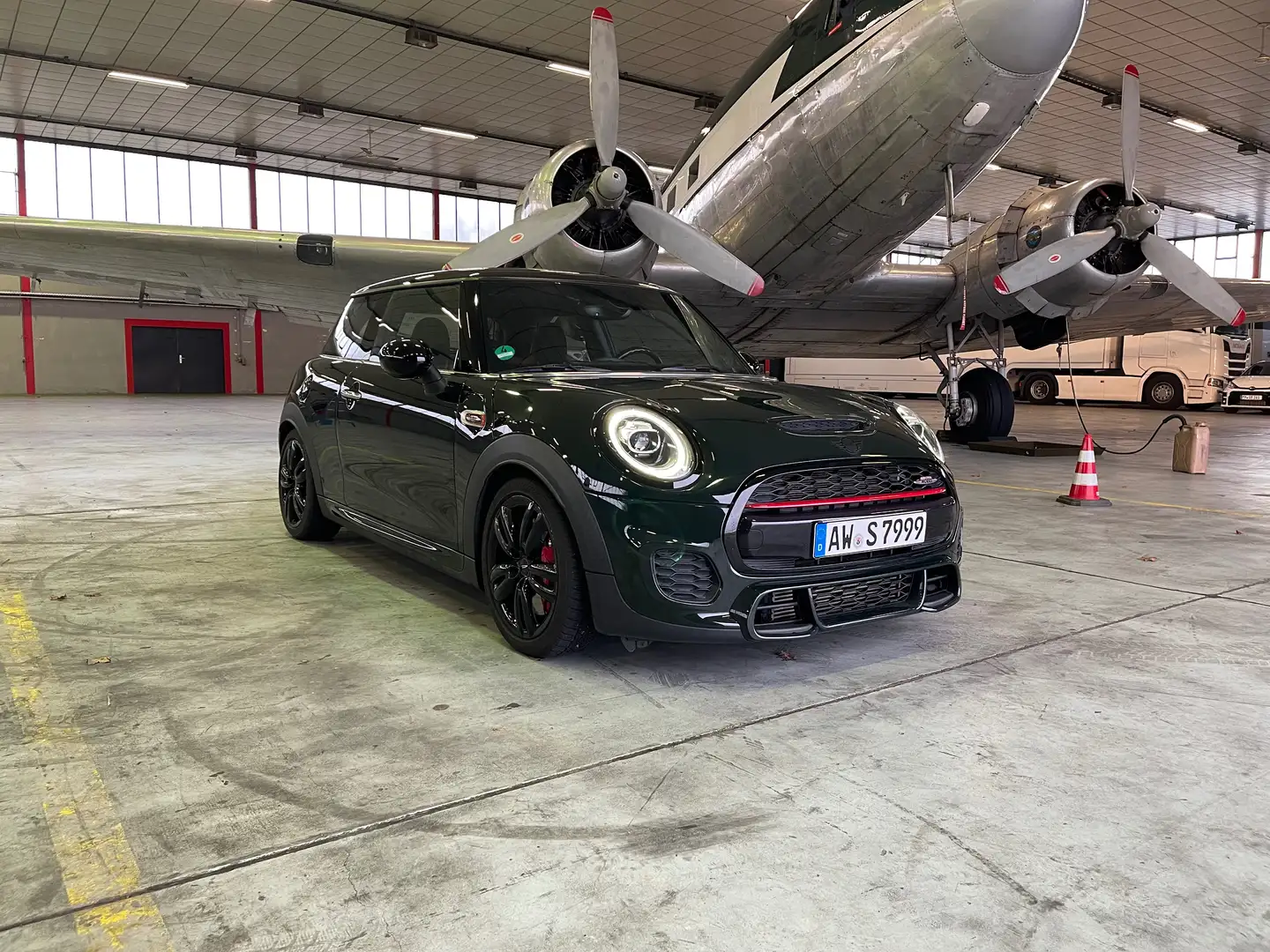 MINI John Cooper Works Mini John Cooper Works Zelená - 2