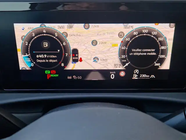 Volkswagen T-Roc view 11