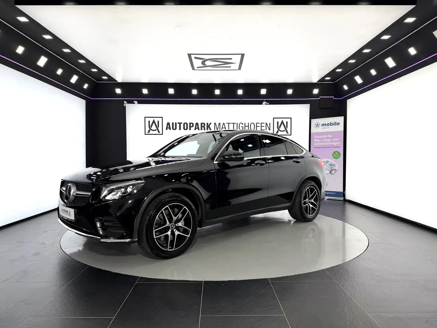 Mercedes-Benz GLC 250 d Coupé 4Matic Aut. *AMG-LINE*KAMERA*AHK* Schwarz - 2