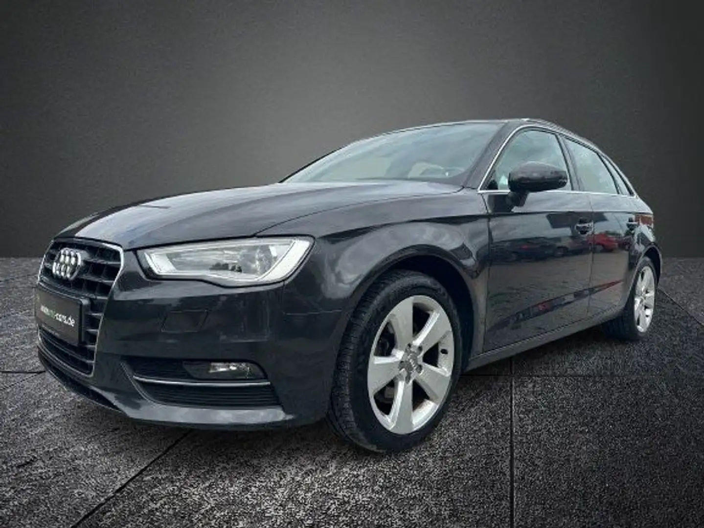Audi A3 Sportback Design Selection Quattro Gris - 1