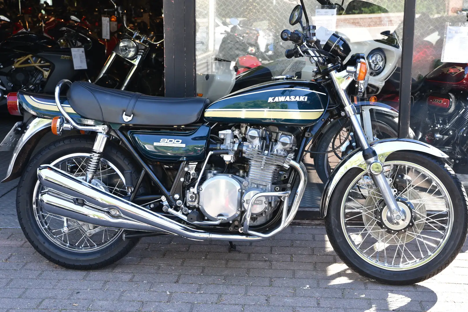 Kawasaki Z 900 Z1B ***MOTO VERTE*** Green - 2