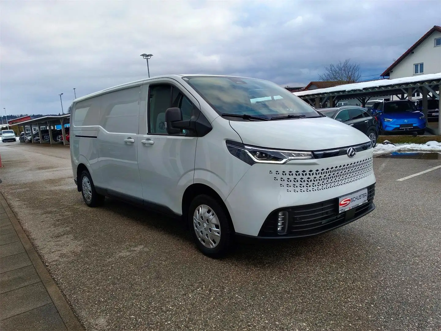 Maxus eDeliver 7 Edeliver 7 Kasten 88kWh L2H1 Launch Edition Weiß - 1