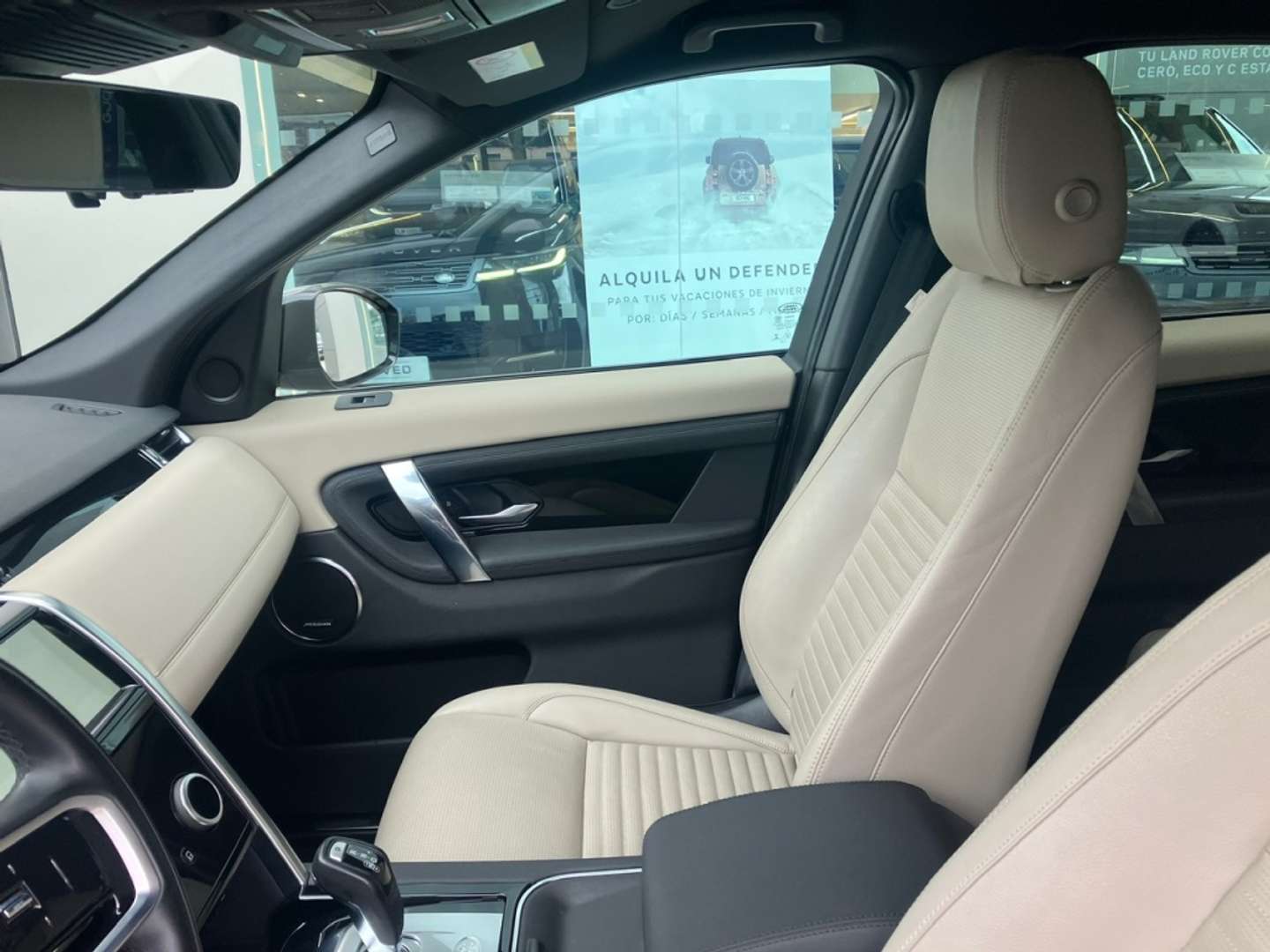 Land Rover Discovery Sport SE 2.0D TD4 MHEV AWD Auto 204 -  - Joinsteer - #4