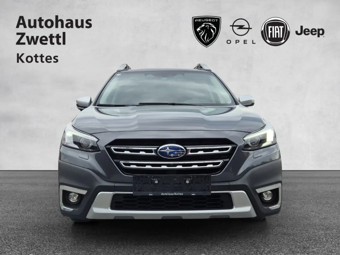 Subaru OUTBACK Kombi 2,5i Premium AWD CVT Grau - 2