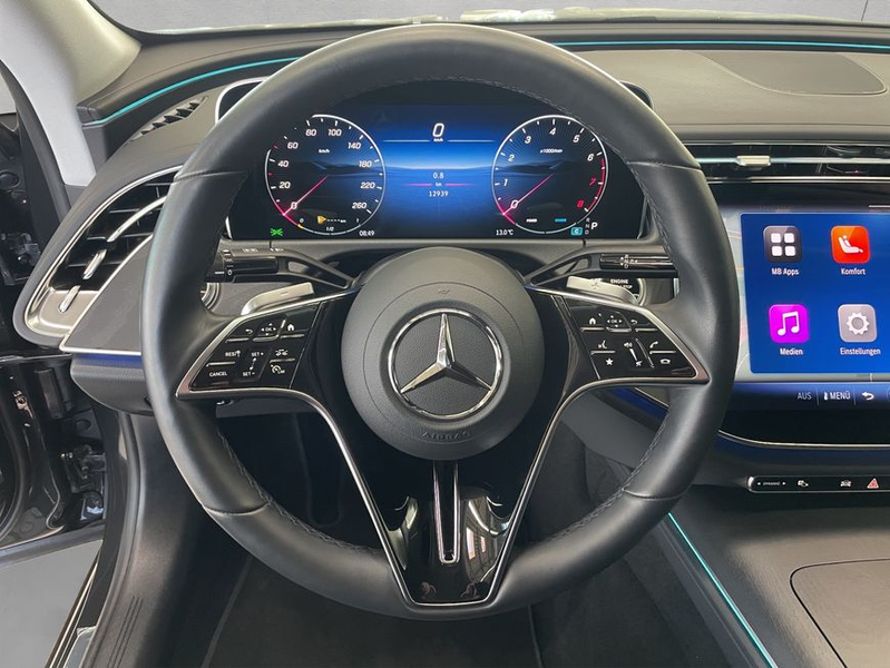 Mercedes-Benz E 200 E-Klasse — photo 11