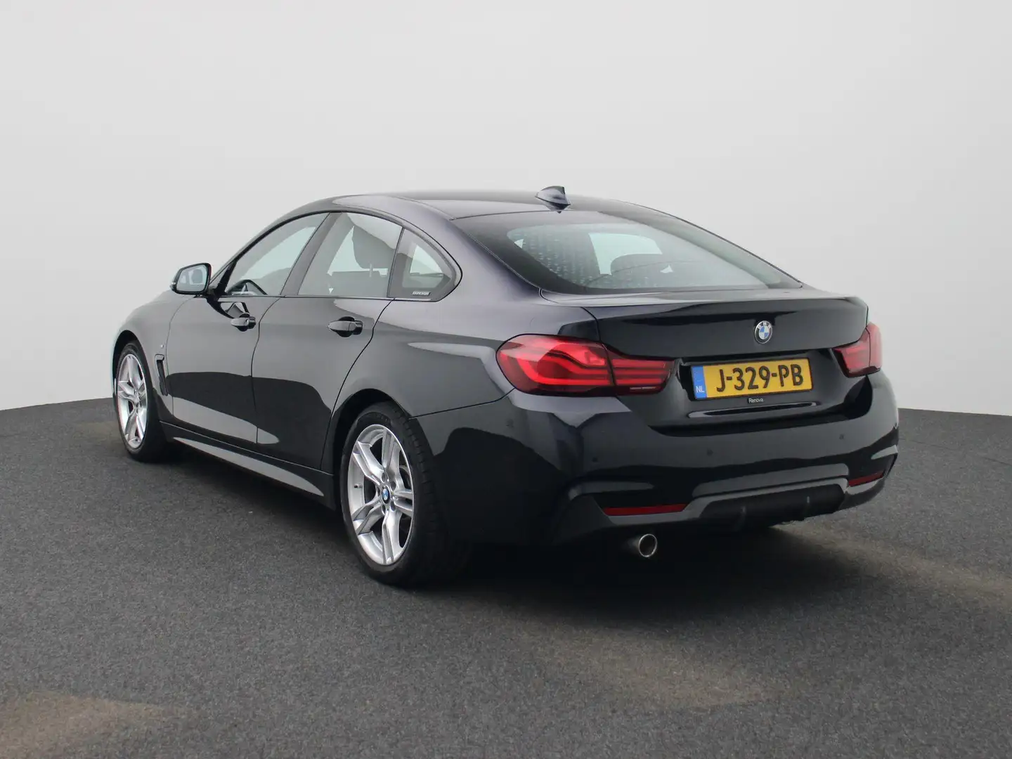 BMW 418 4-serie Gran Coupé 418i M Sport Corporate Lease | Zwart - 2