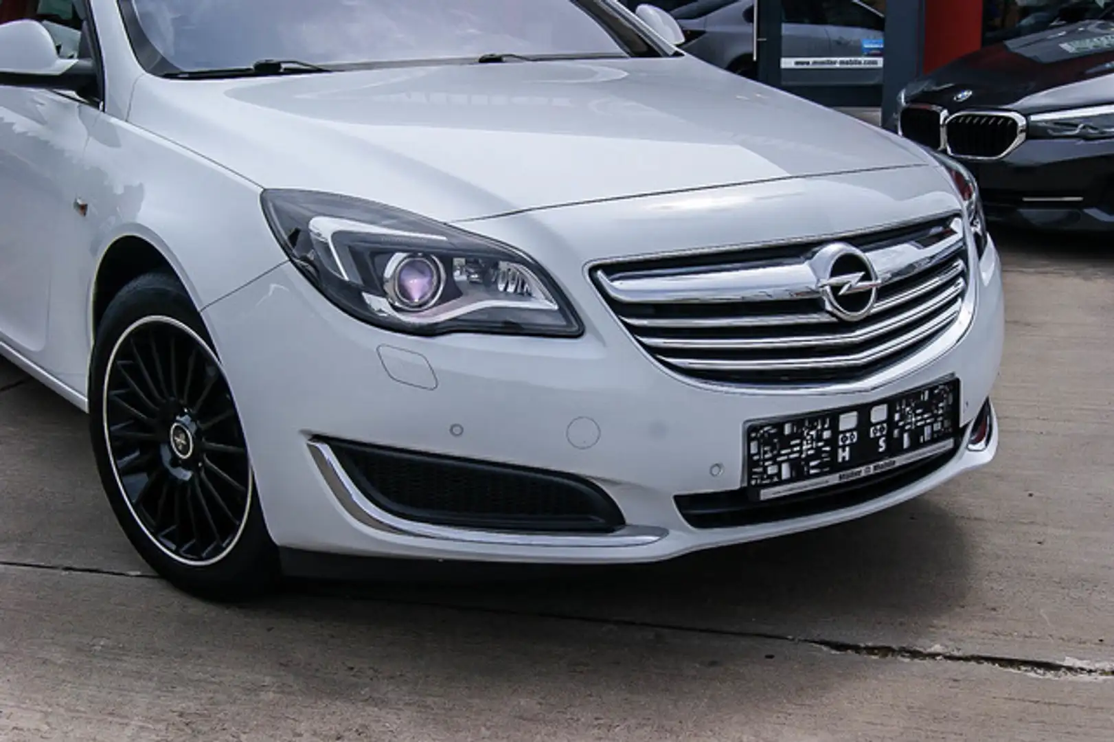 Opel Insignia 1.6T Aut Lim. XENON NAVI KAMERA 2.HAND Edition Blanc - 2