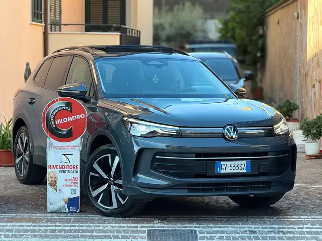 Volkswagen Tiguan Tiguan 2.0 TDI 150 CV DSG Elegance TETTO APRIBILE