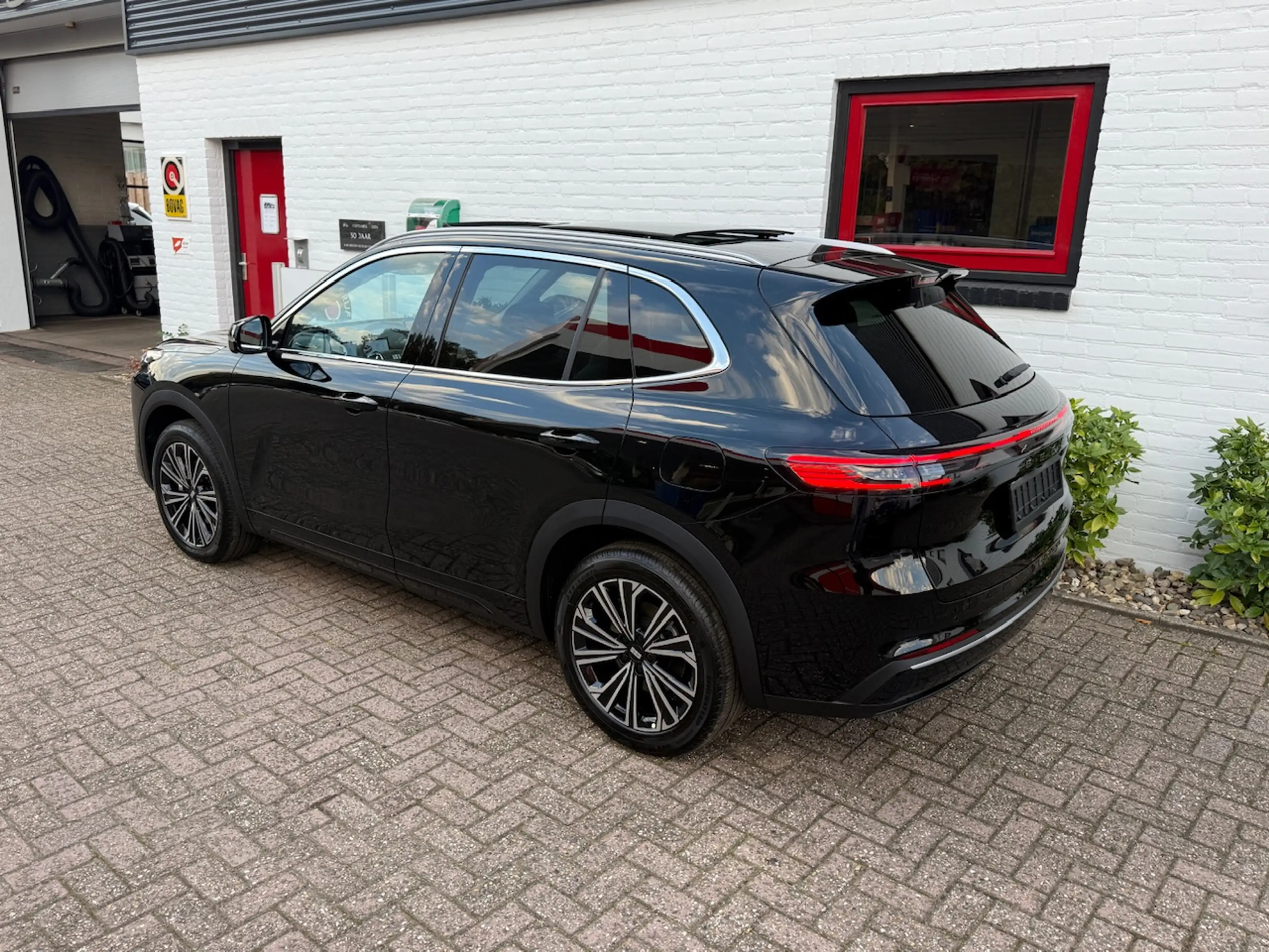 Geely Starray EM-i 1.5 MAX+ 262 PK Plug in Hybrid/ Nieuwe voorraad au — photo 6