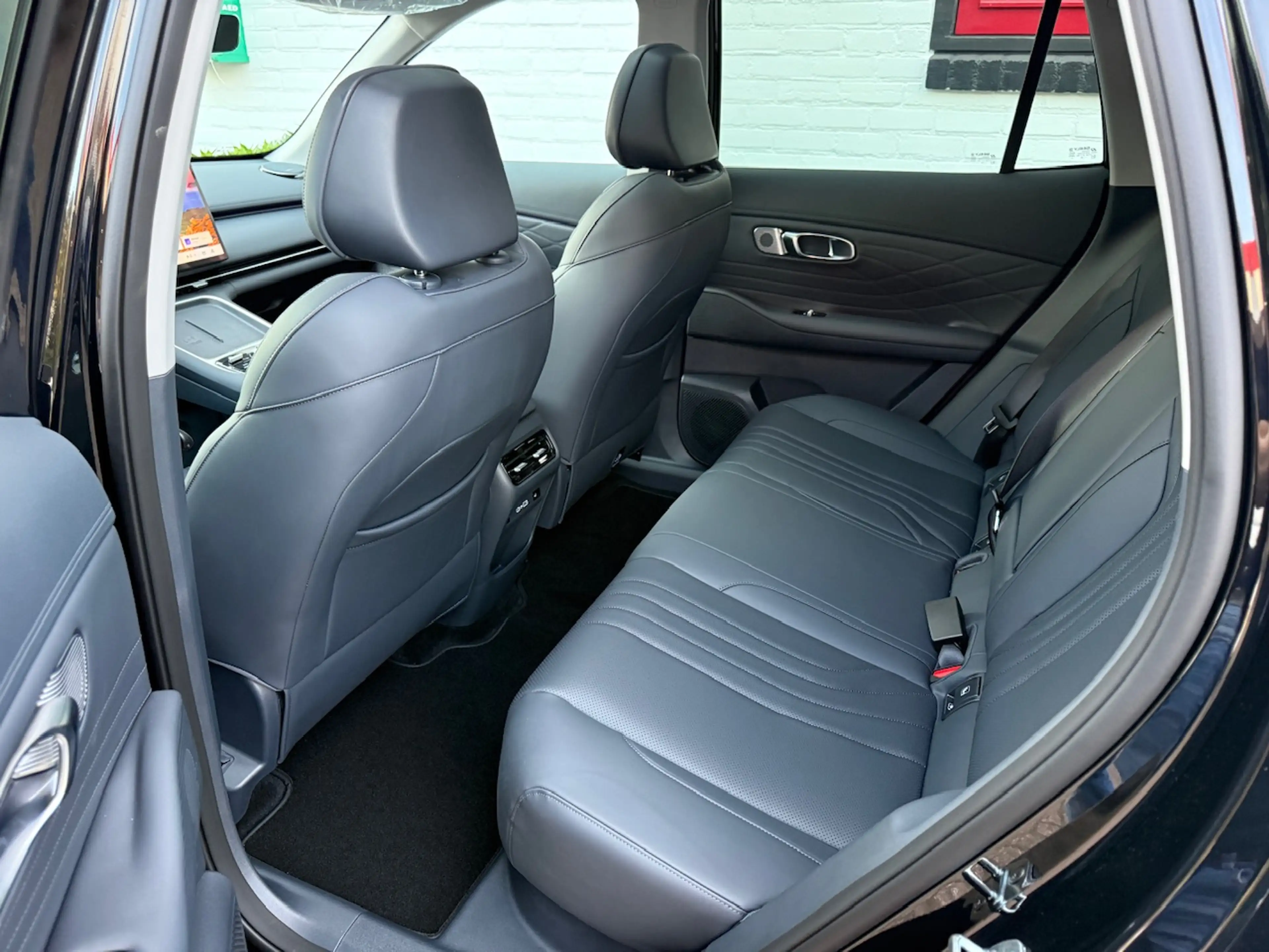 Geely Starray EM-i 1.5 MAX+ 262 PK Plug in Hybrid/ Nieuwe voorraad au — photo 12