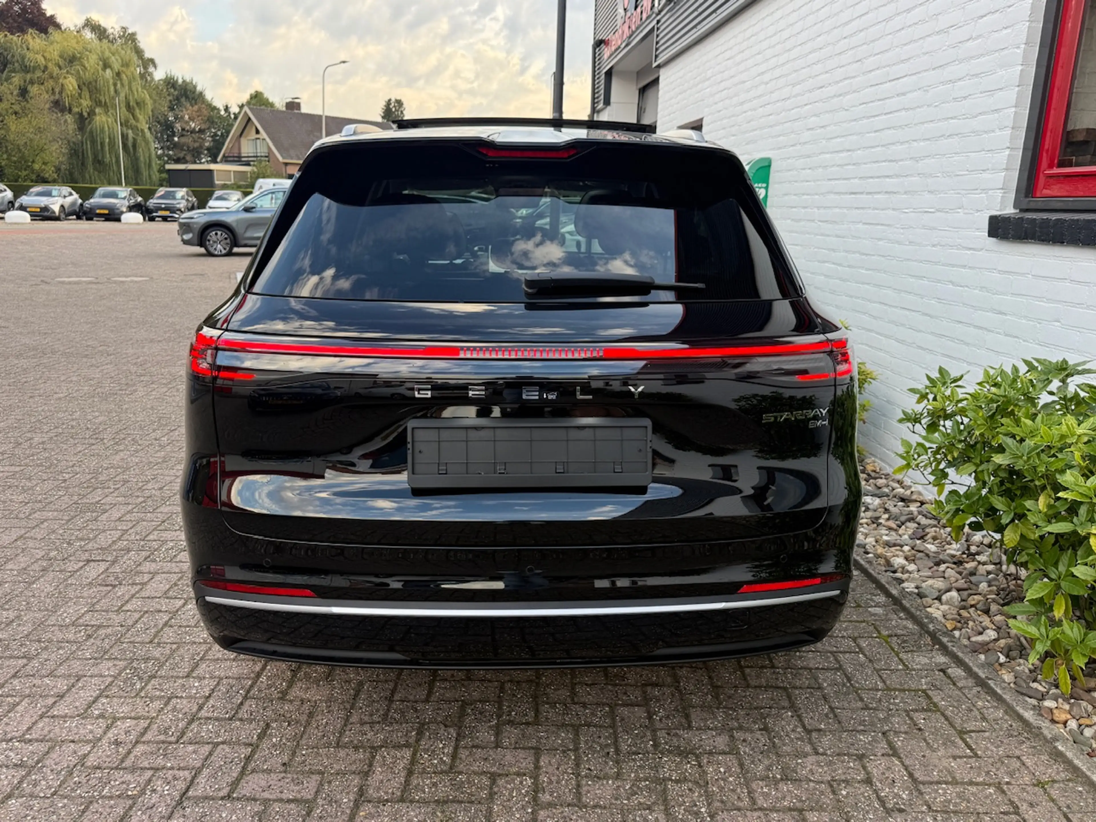 Geely Starray EM-i 1.5 MAX+ 262 PK Plug in Hybrid/ Nieuwe voorraad au — photo 7
