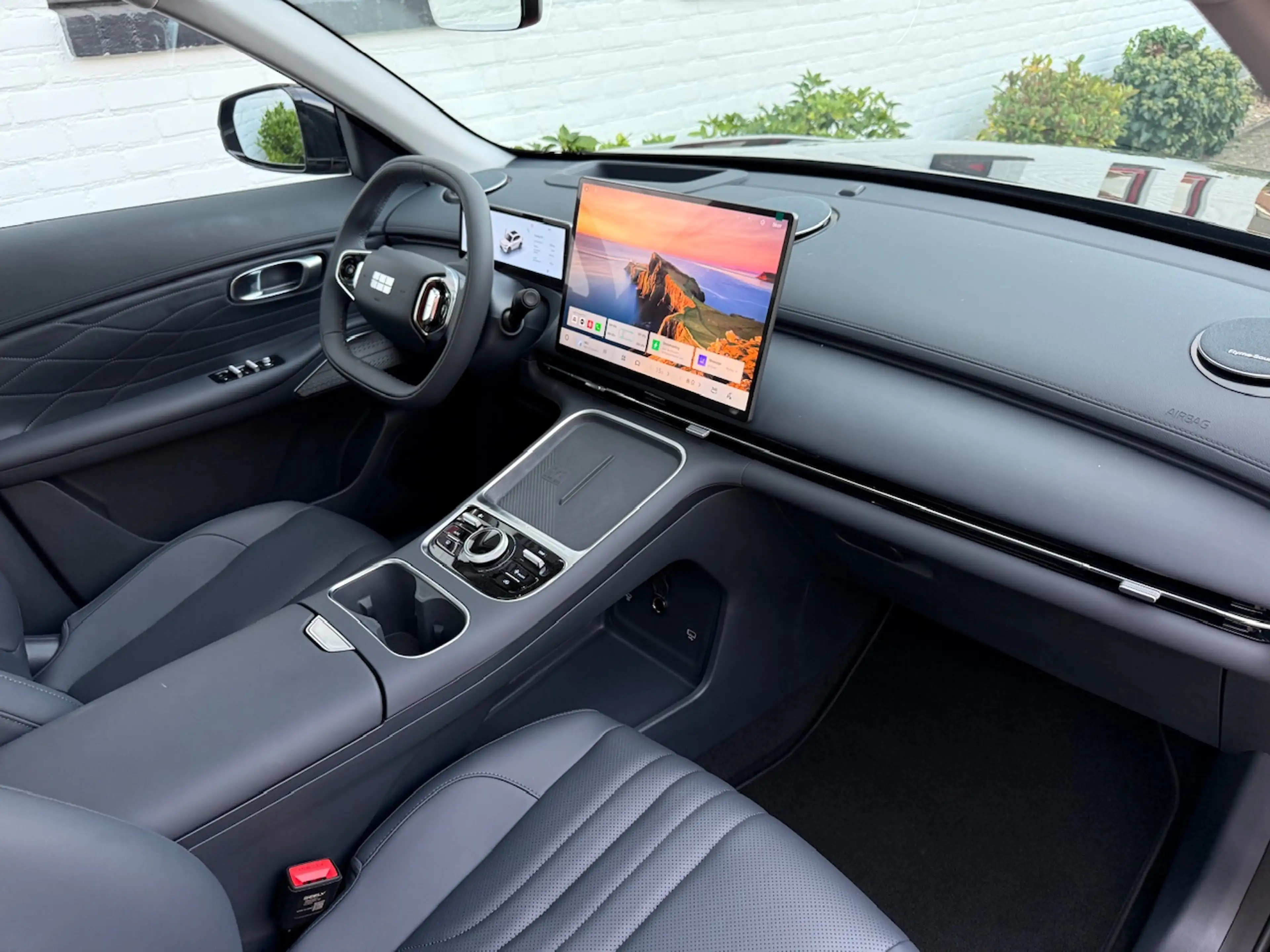Geely Starray EM-i 1.5 MAX+ 262 PK Plug in Hybrid/ Nieuwe voorraad au — photo 37