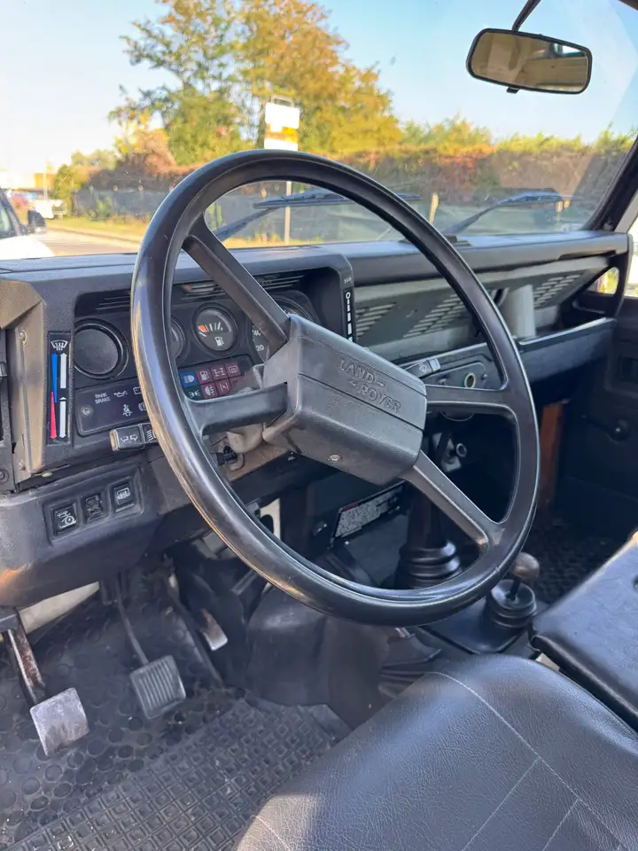Land Rover Defender 90 2.5 tdi County SW 5 POSTI VERRICELLO GANCIO, foto 11