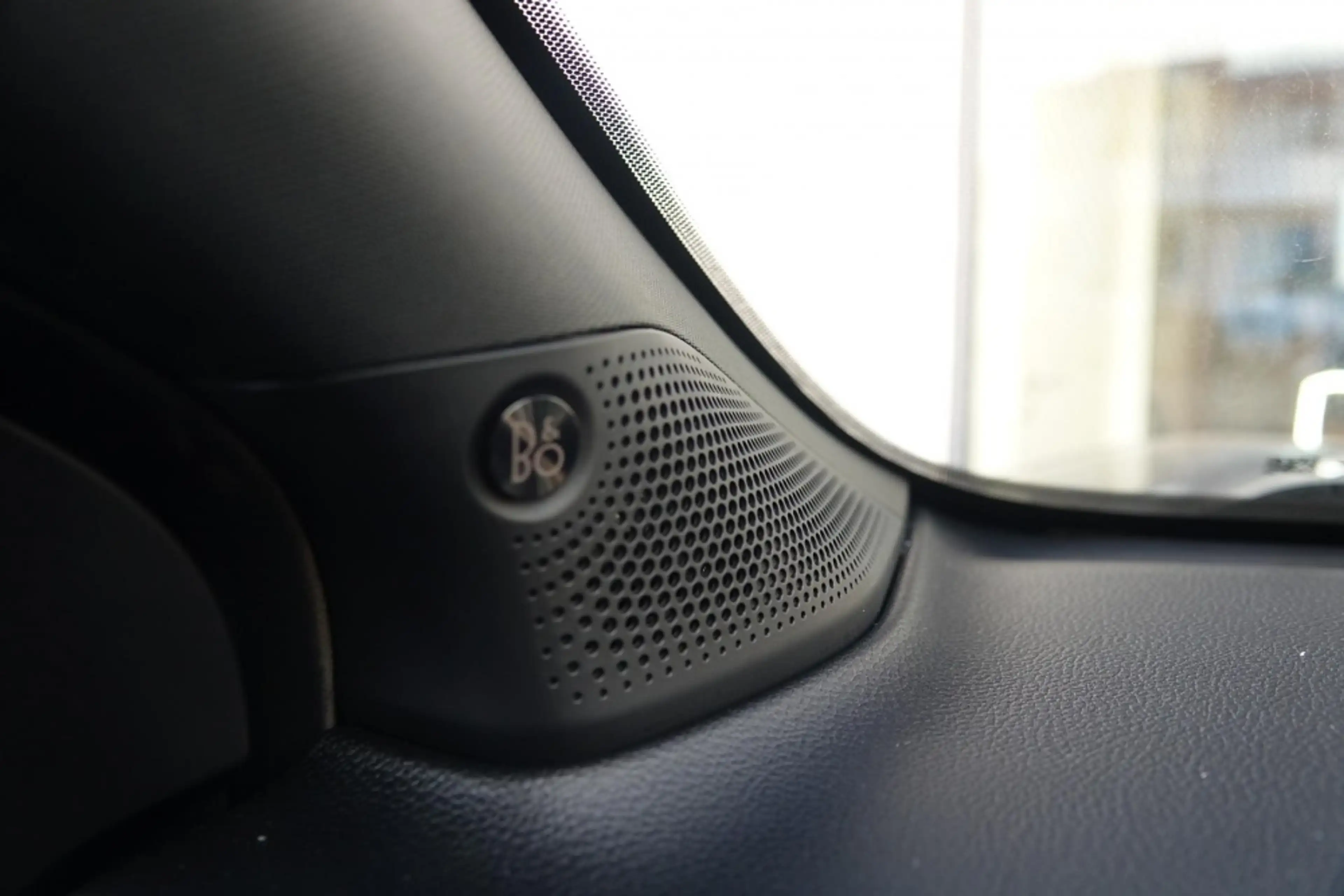 Ford Ranger Wildtrak DoKa V6 240PS B&O/360/AHK/eRollo — photo 12