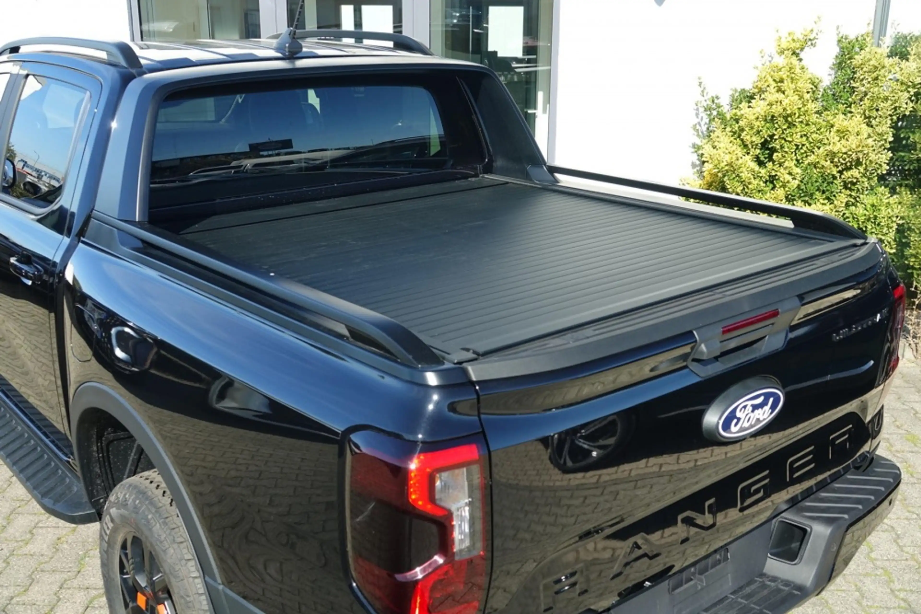 Ford Ranger Wildtrak DoKa V6 240PS B&O/360/AHK/eRollo — photo 4