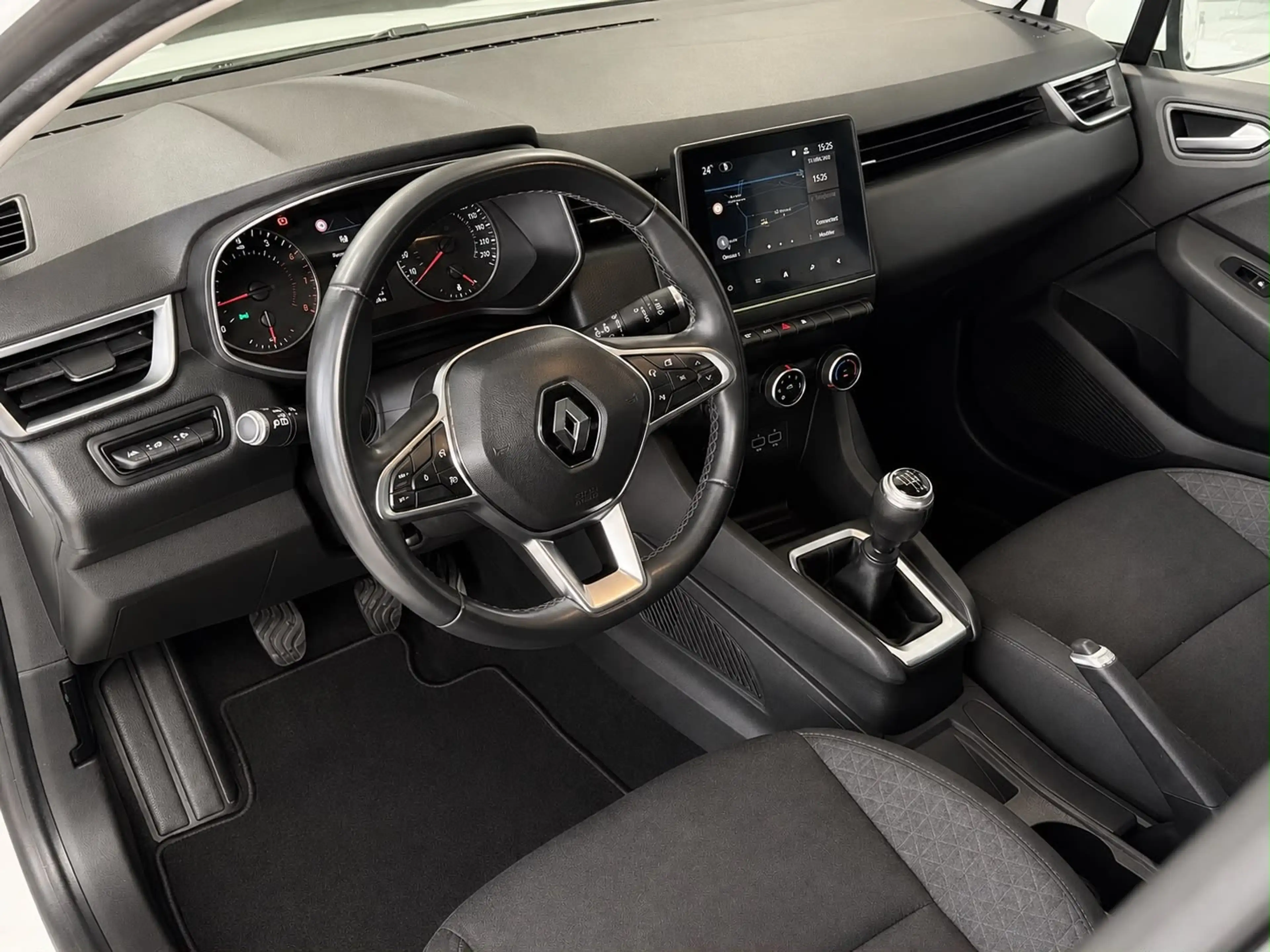 Renault Clio Clio 1.0 TCe Intens — photo 7