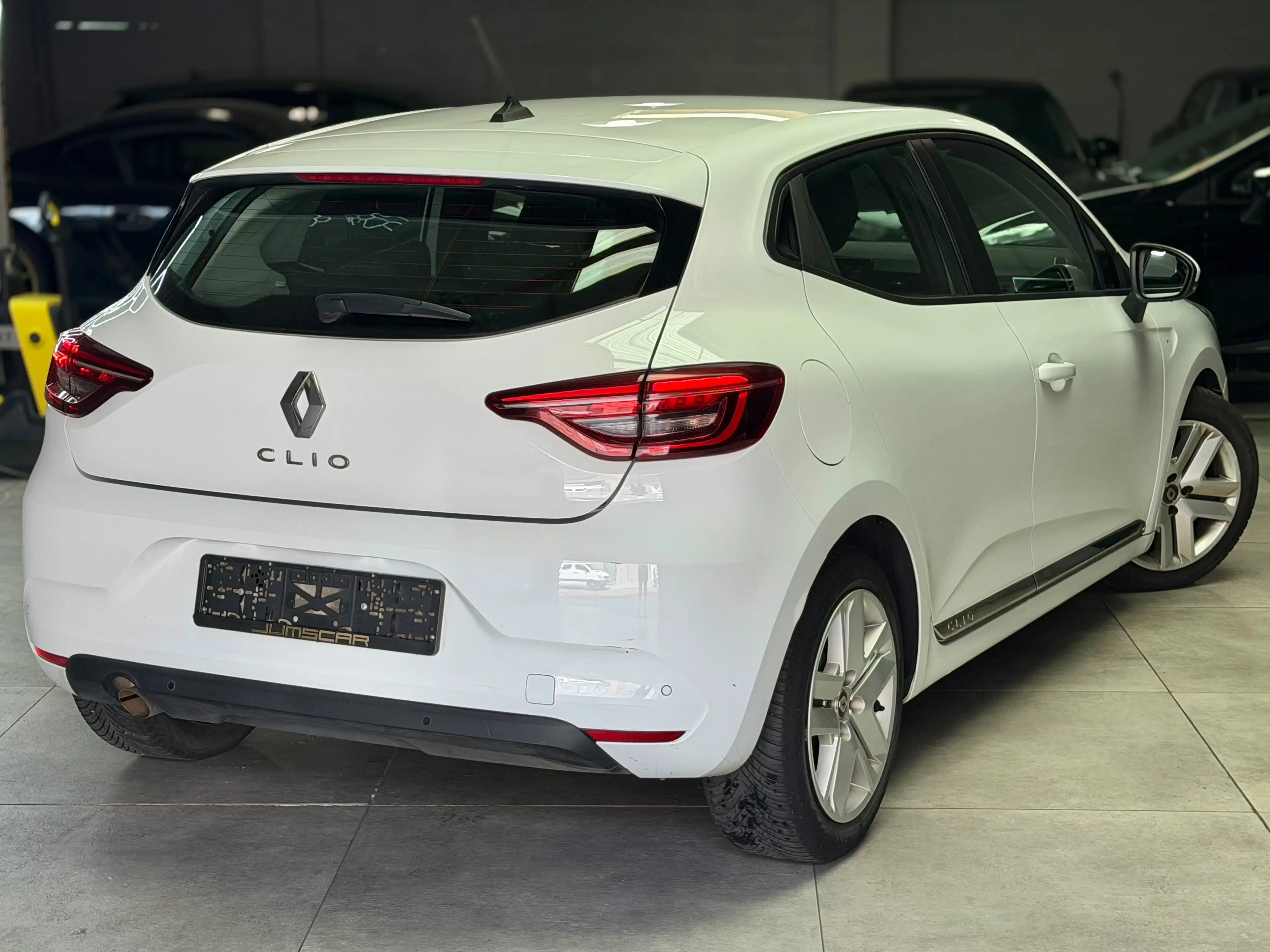 Renault Clio Clio 1.0 TCe Intens — photo 5