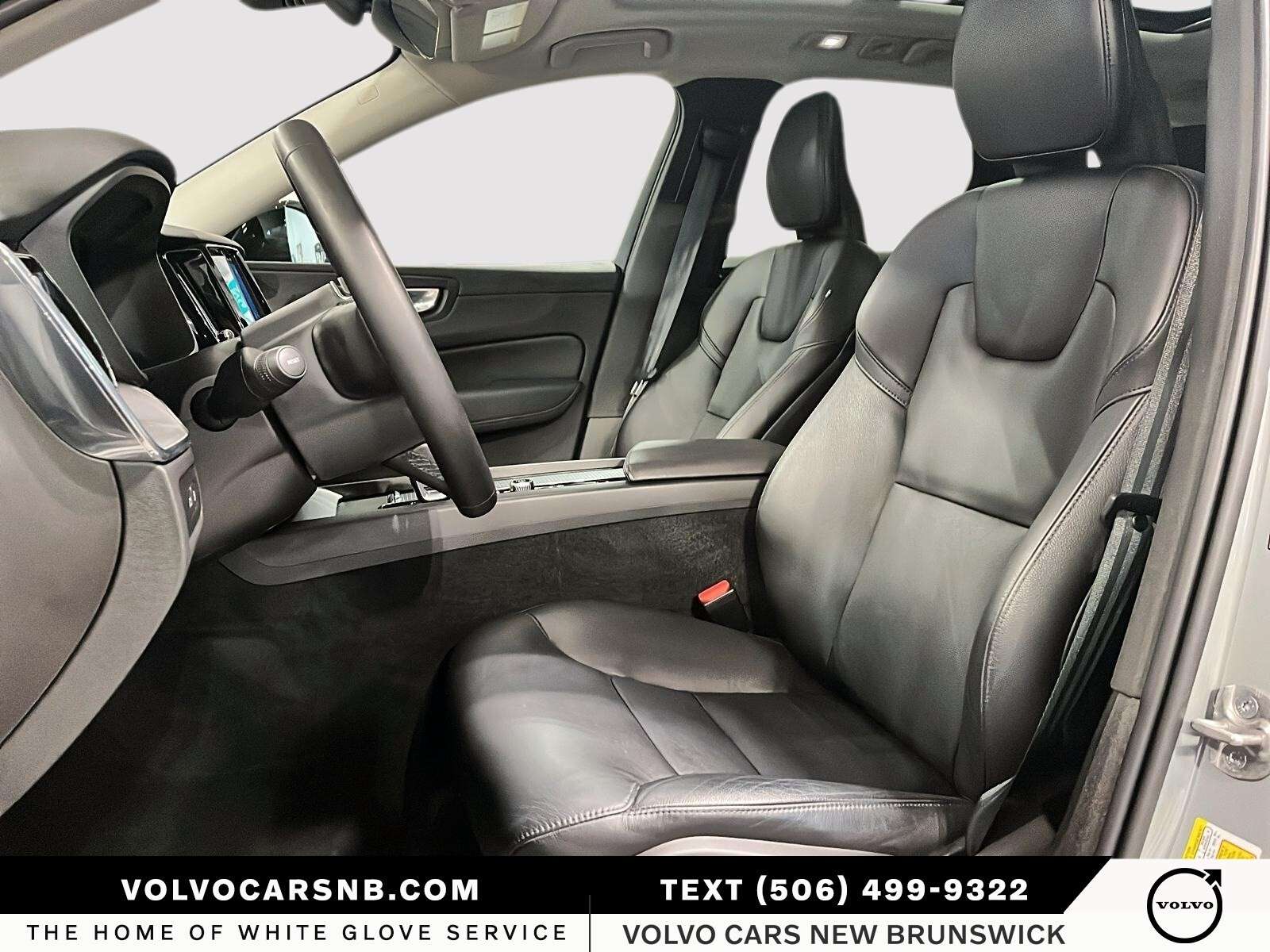 2025 Volvo XC60 T8 Core Dark | Certified Pre Owned! | thumb 8