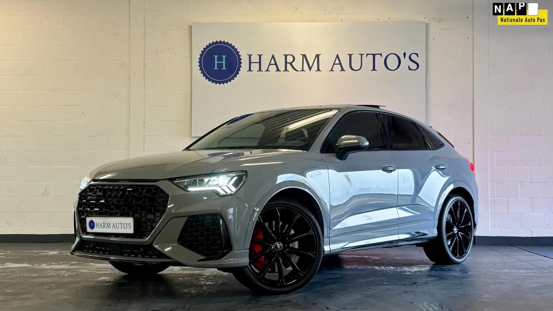 Audi RS Q3 Sportback RSQ3 Pano/Sonos/RS Stoelen/Nappa/Keyless Gris - 1