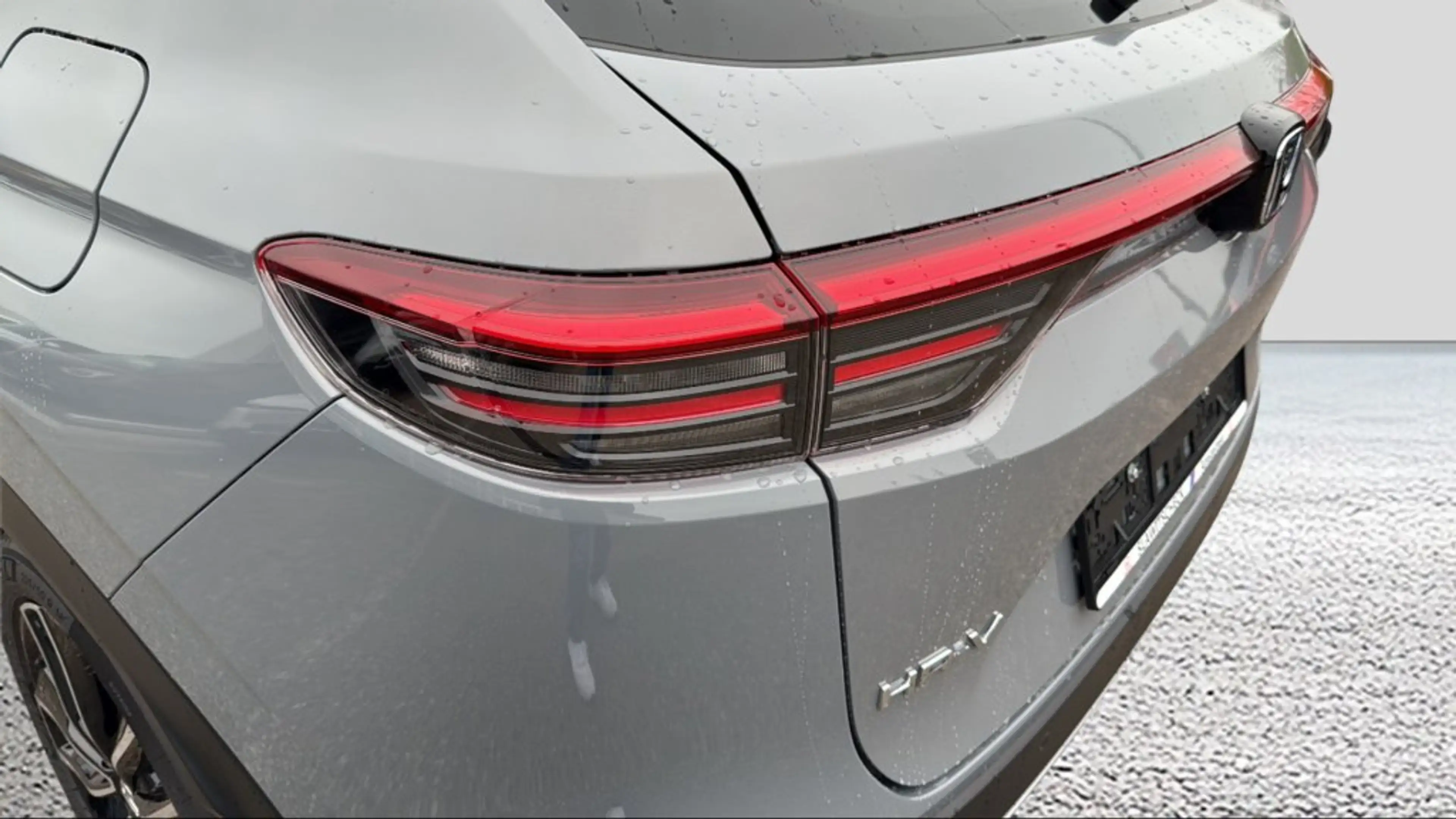 Honda HR-V e:HEV 1.5 AT Elegance — photo 13