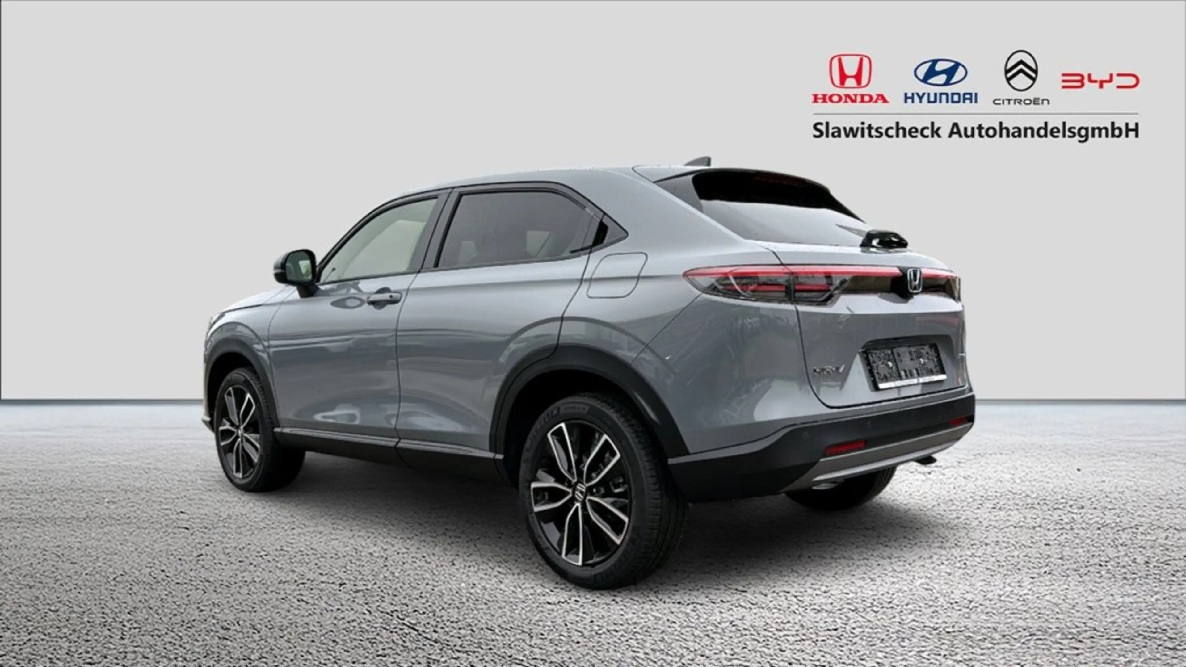 Honda HR-V e:HEV 1.5 AT Elegance — photo 3