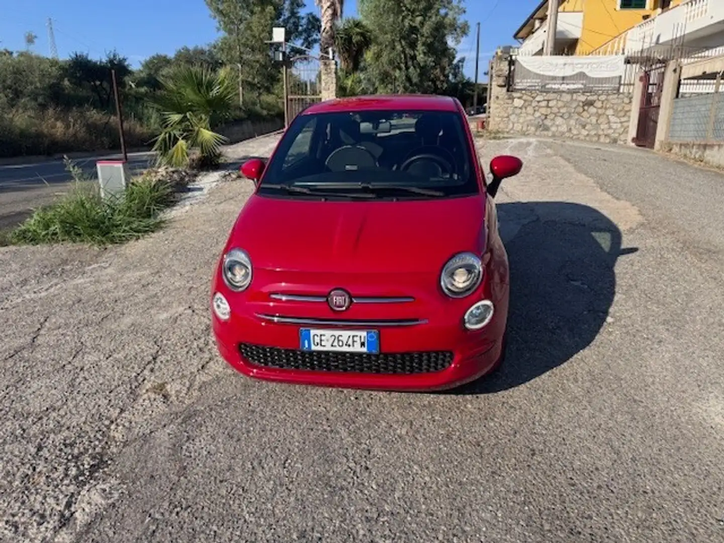 Fiat 500 1.0 Hybrid Lounge Rosso - 2