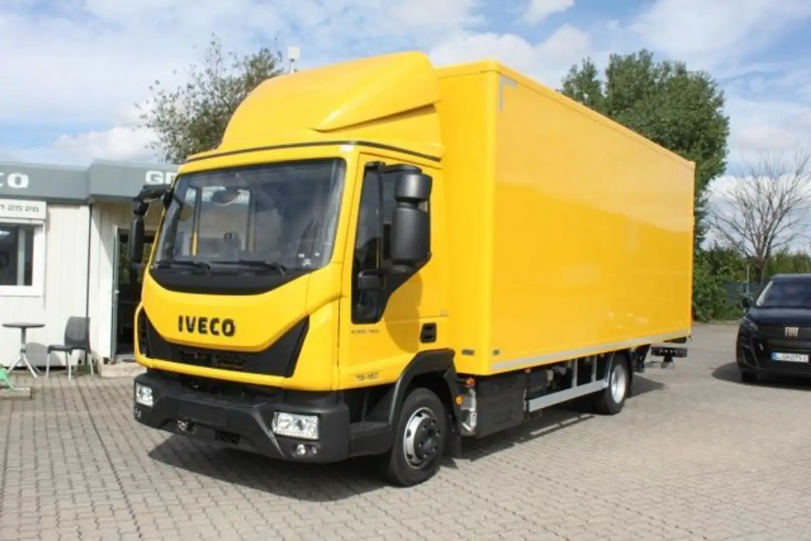 Iveco Eurocargo ML75E16/P Koffer / Ladebordwand Gelb - 1