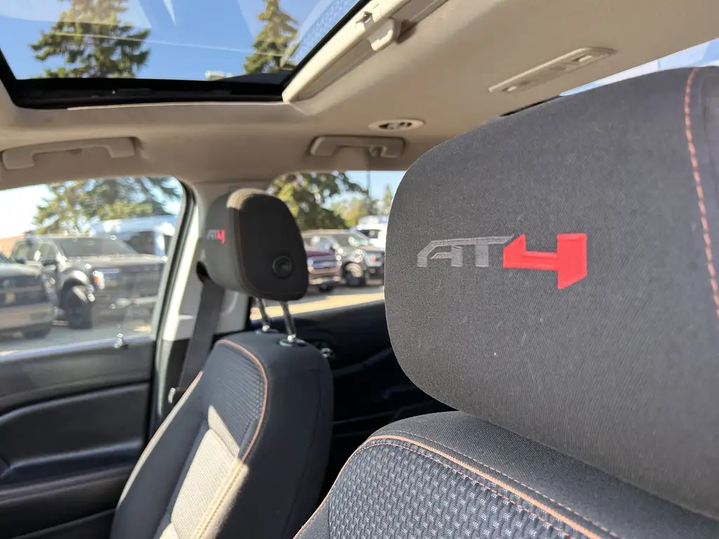 2020 GMC Acadia AT4 — photo 8
