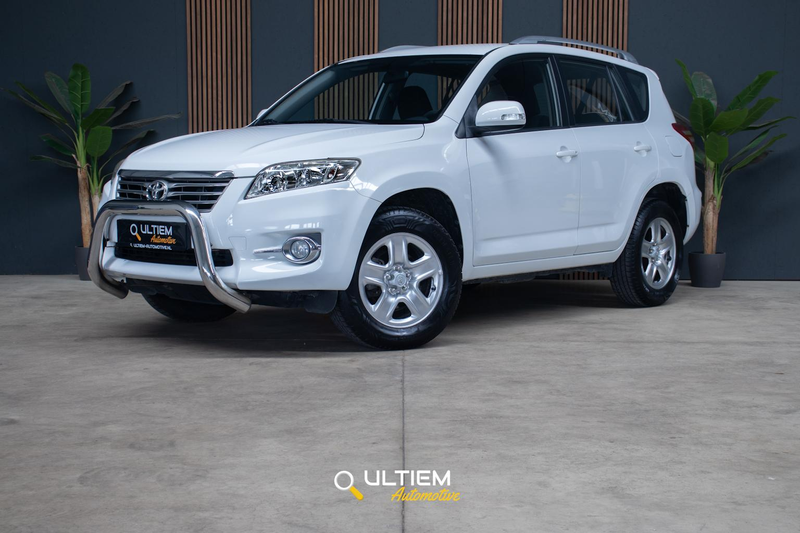 Toyota RAV 4 2.0 VVTi Comfort 2WD Facelift | Trekhaak