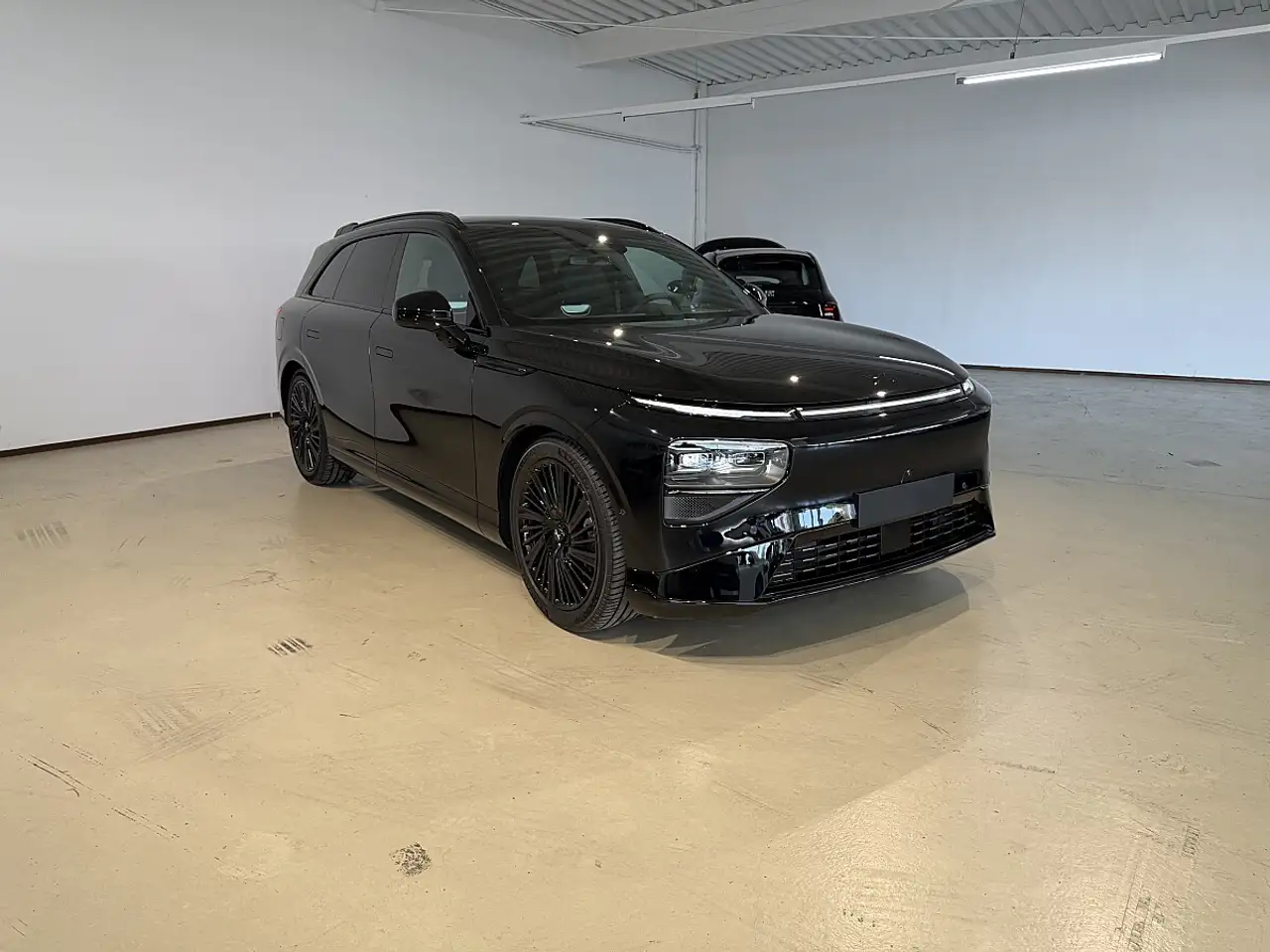 XPENG G9