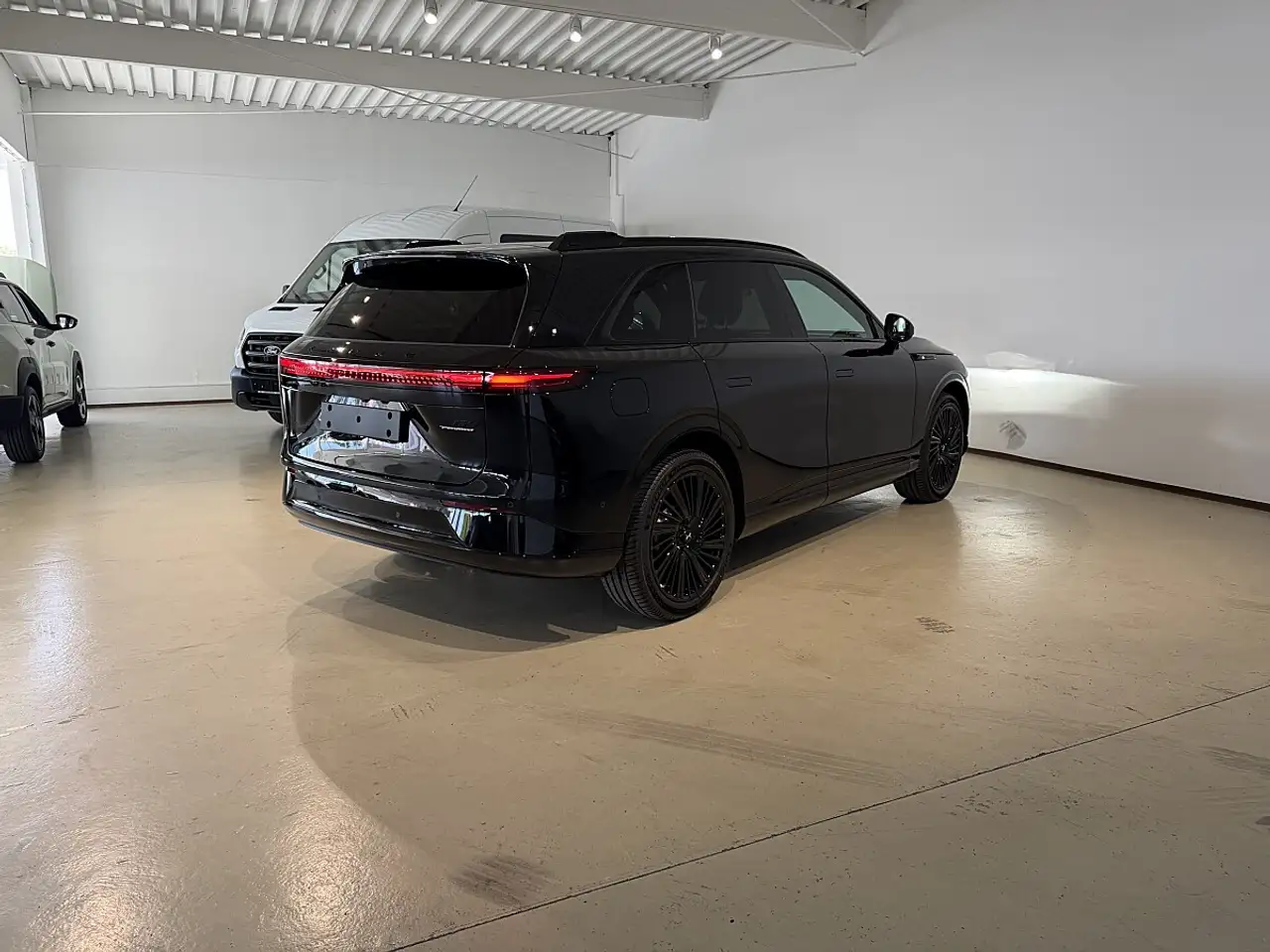 XPENG G9