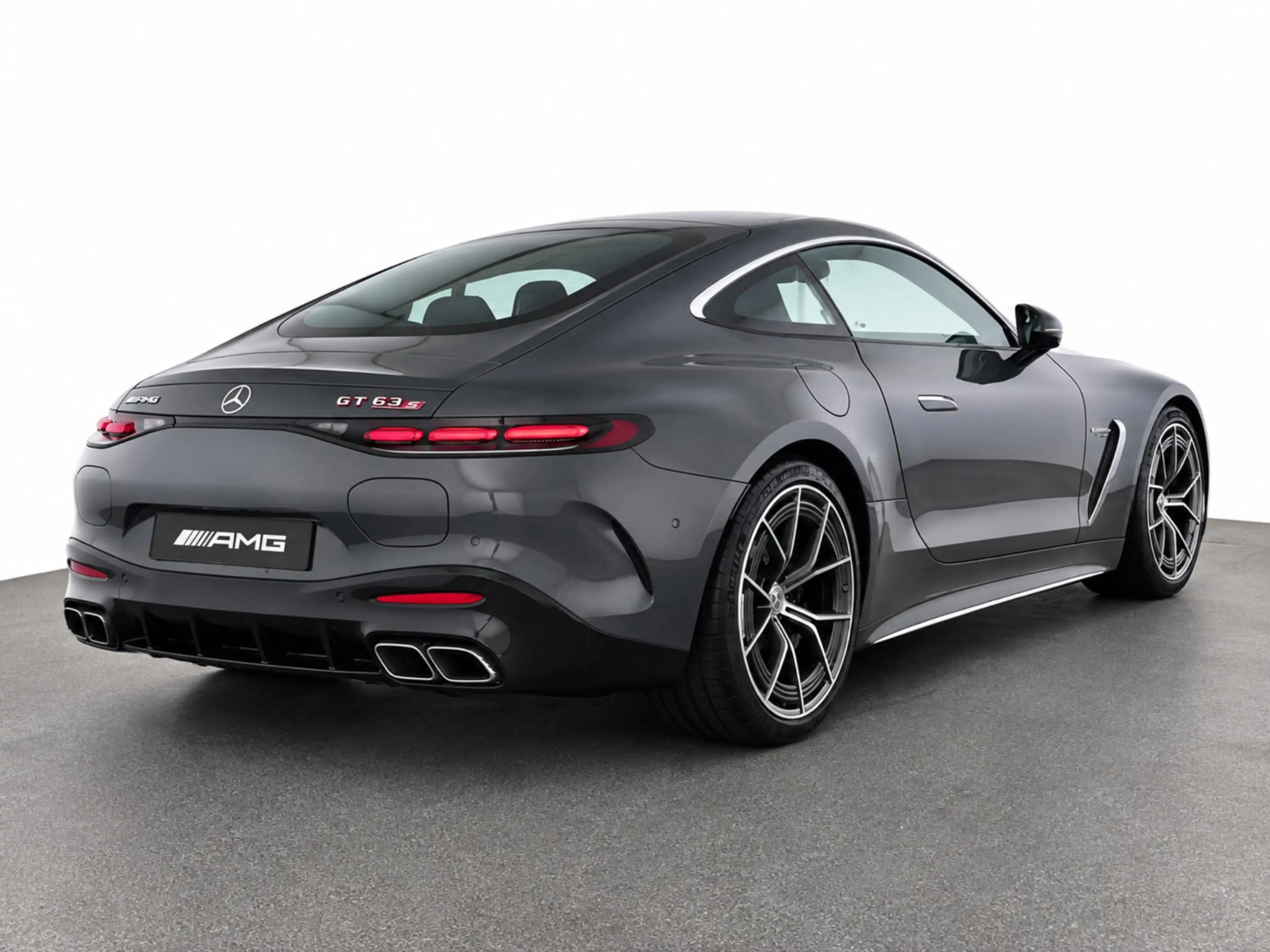 Mercedes-Benz AMG GT Coupé 63 S E Performance | MANUFAKTUR Interieurpak — photo 3