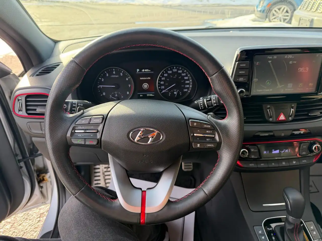 Hyundai ELANTRA снимка Hyundai ELANTRA