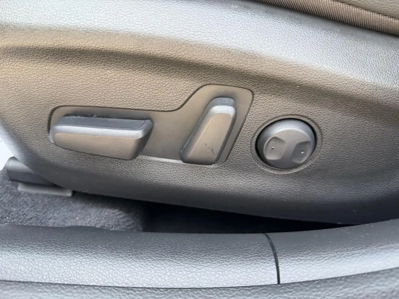 Hyundai ELANTRA снимка Hyundai ELANTRA