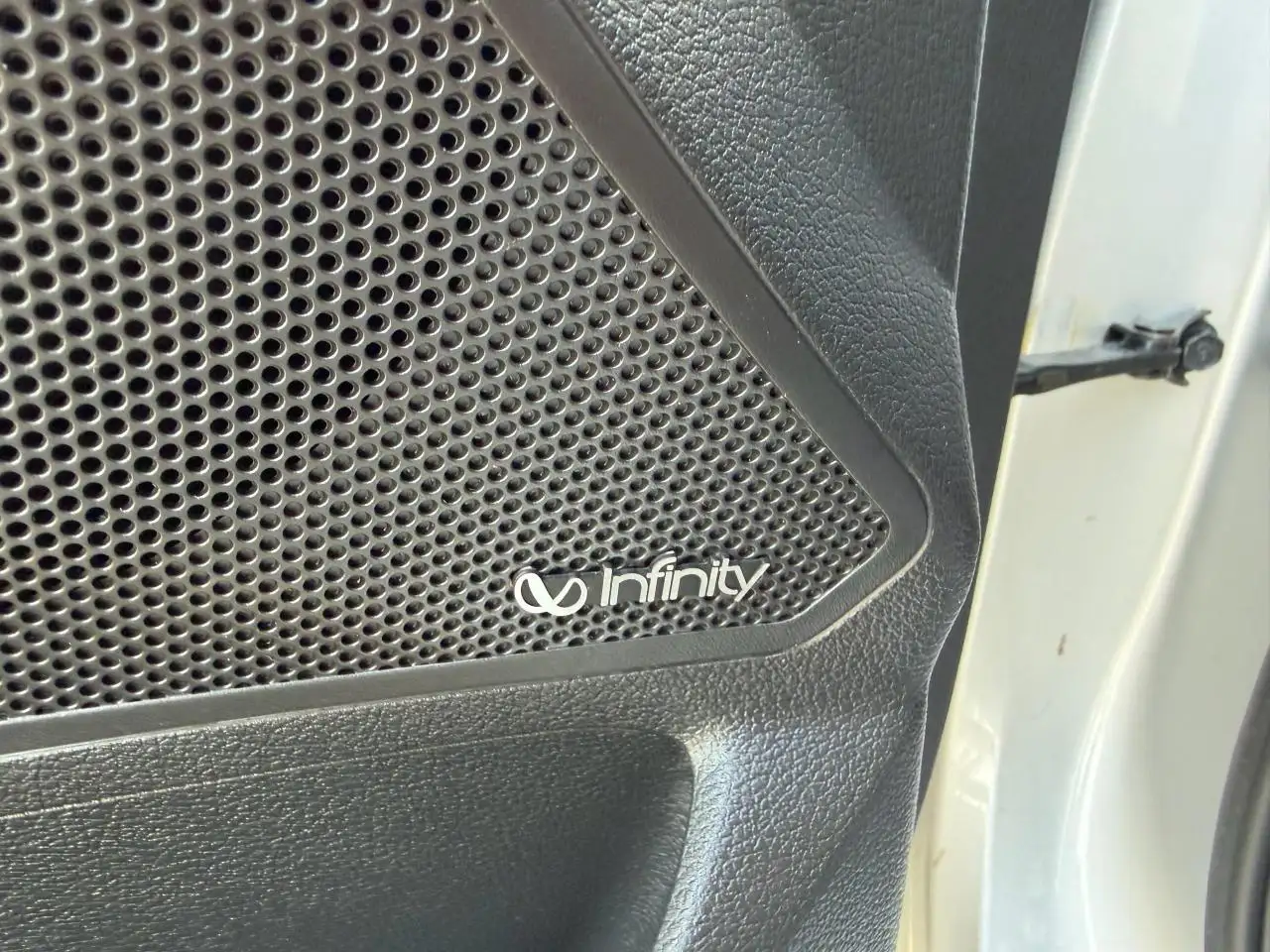 Hyundai ELANTRA снимка Hyundai ELANTRA